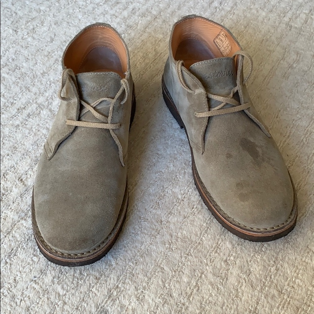 Astorflex Italian nubuck chukka boots